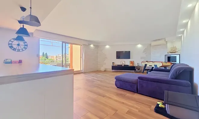 Недвижимость Villa La Bocca Nord: 3