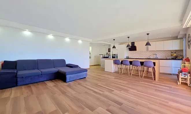 Недвижимость Villa La Bocca Nord: 4