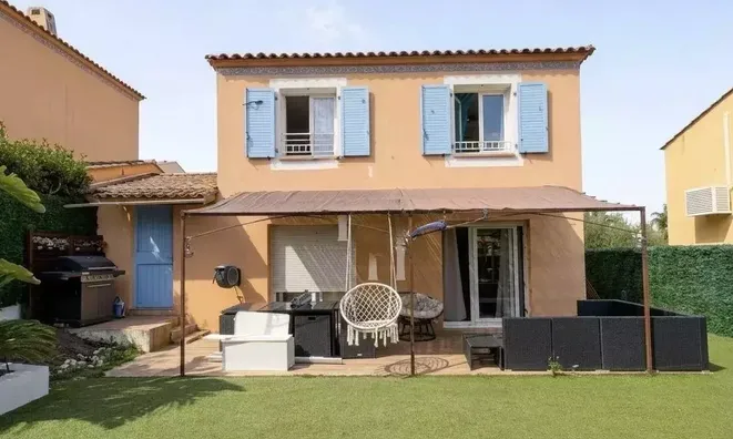 Недвижимость Villa Croix des Gardes: 2