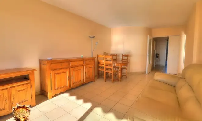 Недвижимость Villa La Bocca: 3