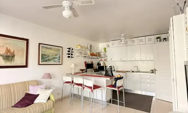 Недвижимость Villa Croix des Gardes: 1