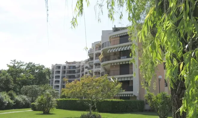 Недвижимость Villa Mandelieu-Napoule: 1