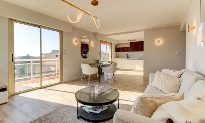 Недвижимость Property Cannes: 2