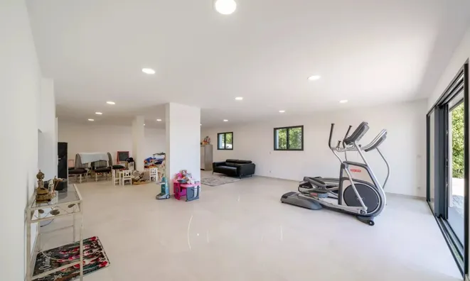 Недвижимость Villa Mandelieu-La-Napoule: 14