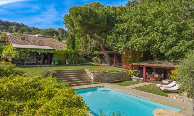 Недвижимость Villa Collines Le Cannet: 1