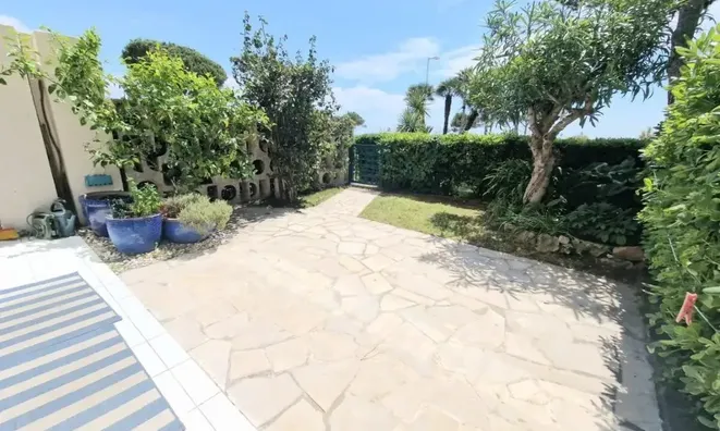 Недвижимость Villa Croix des Gardes: 2