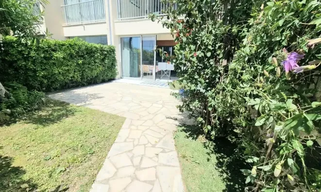 Недвижимость Villa Croix des Gardes: 3
