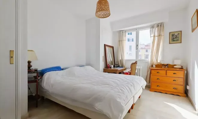 Недвижимость House République Cannes: 8
