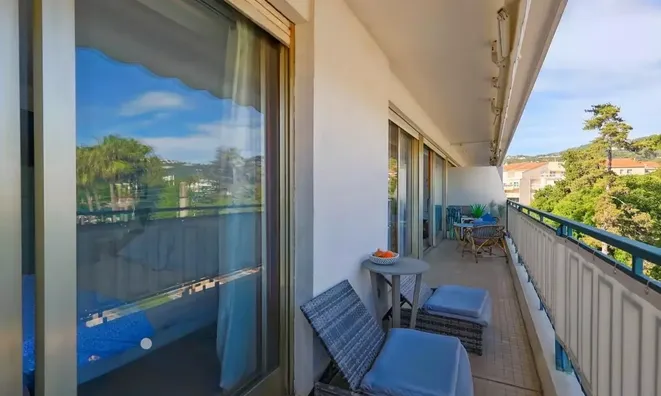 Недвижимость House République Cannes: 9