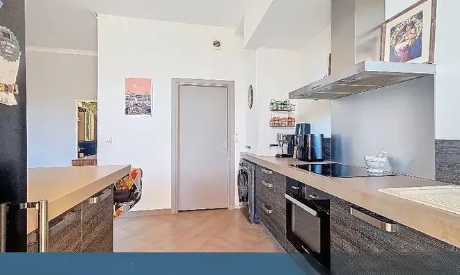 Недвижимость Villa Petit Juas: 9