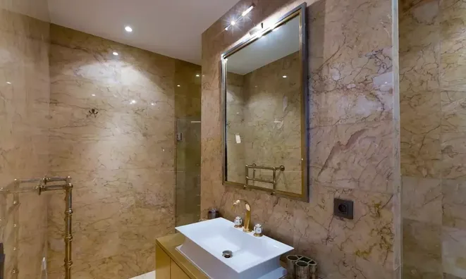 Недвижимость Property Type: Villa  
Location: Cannes, Californie  

Villa Cannes: 8