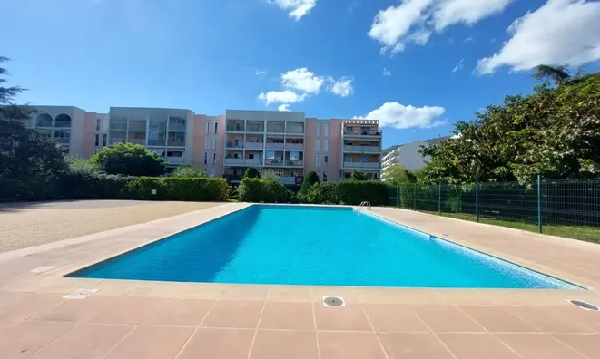 Недвижимость Villa Mandelieu-Napoule: 1