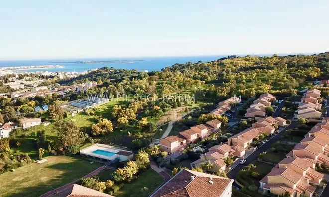 Недвижимость Villa Cannes Croix des Gardes: 11