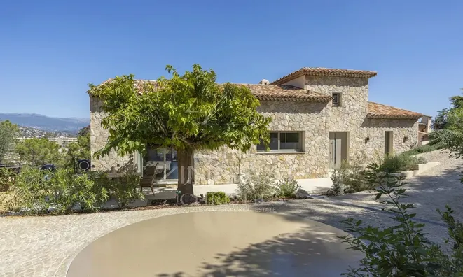 Недвижимость Villa Maure Vieille: 9
