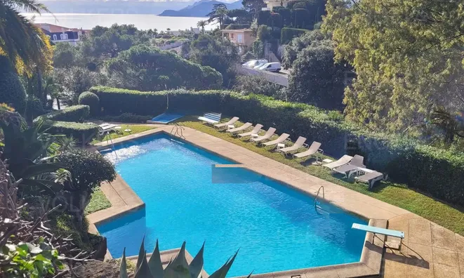 Недвижимость Villa Croix des Gardes: 10