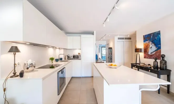 Недвижимость Villa Cannes République: 10