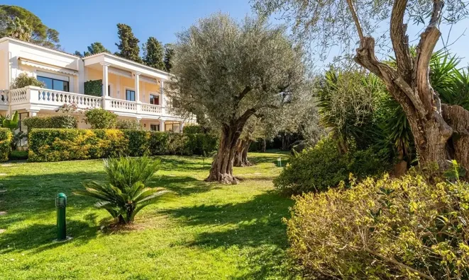 Недвижимость Villa Cannes République: 16