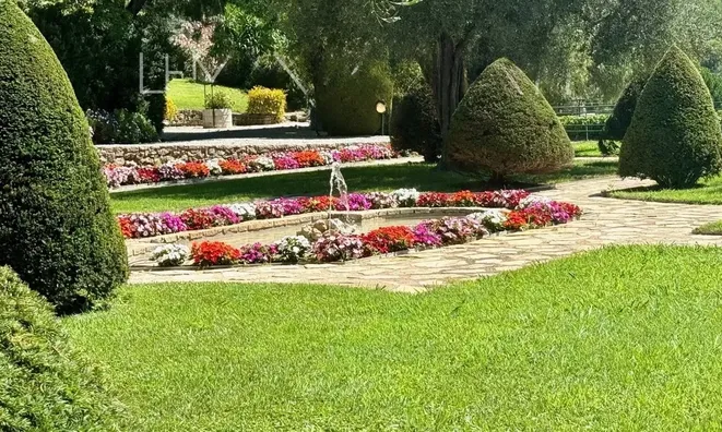 Недвижимость Villa Croix des Gardes: 10