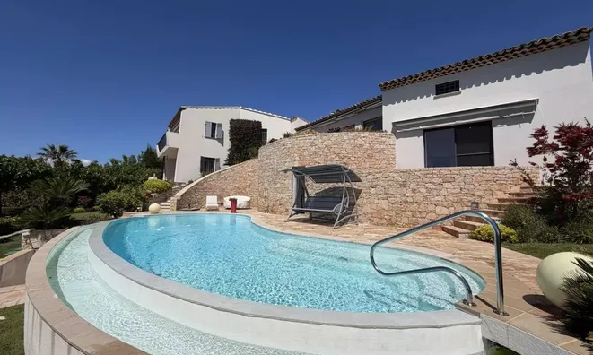 Недвижимость Villa Cannes Croix des Gardes: 2