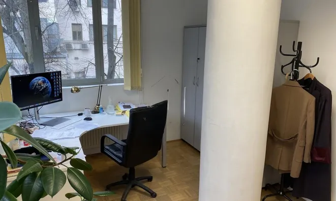 Недвижимость Офисное помещение в центре: 3