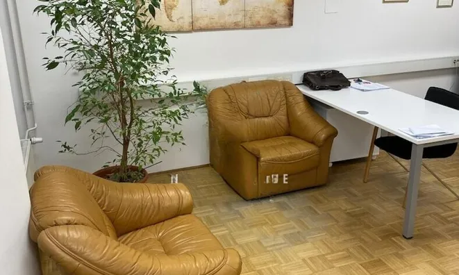 Недвижимость Офисное помещение в центре: 6