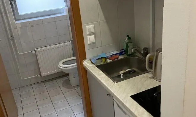 Недвижимость Офисное помещение в центре: 9