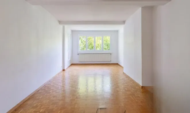 Недвижимость Bifamiliar house 5 rooms: 4