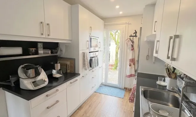 Недвижимость Single house 7 rooms: 5