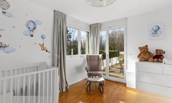 Недвижимость Attic flat 6 rooms: 5