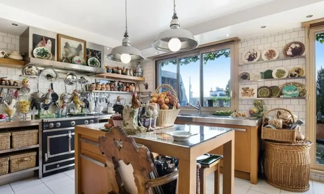 Недвижимость Attic flat 7 rooms: 6