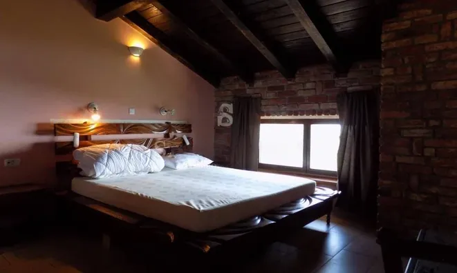 Недвижимость Семейный дом 480 м², Запад: 19