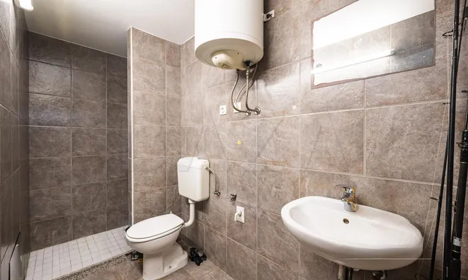 Недвижимость Commercial premises Shishka: 9