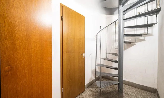 Недвижимость Commercial premises Shishka: 11