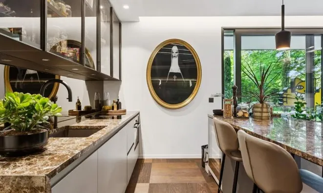 Недвижимость Apartment 3.5 rooms: 2