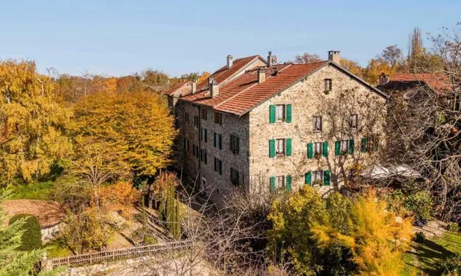 Недвижимость Single house 8 rooms: 10