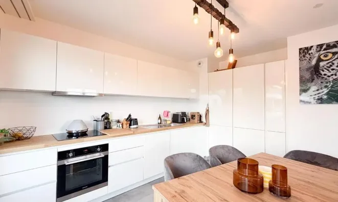 Недвижимость Attic flat 3 rooms: 4