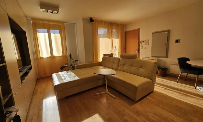 Недвижимость Three-room apartment Paradise Pier: 3