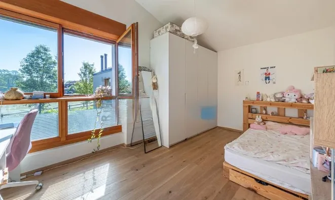 Недвижимость Apartment 5 rooms: 10