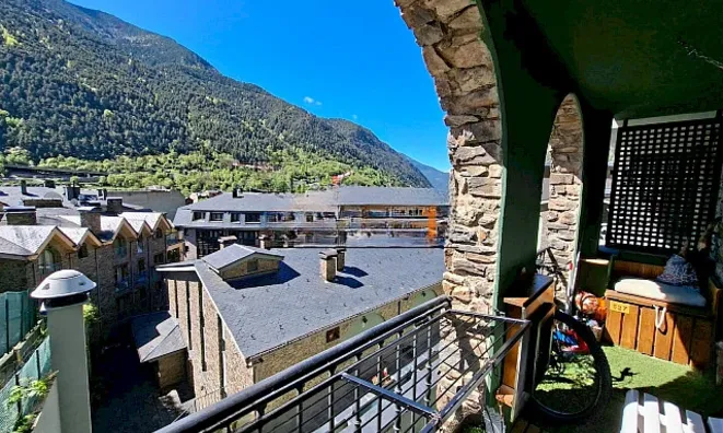 Недвижимость Refurbished 2-bedroom apartment in Encamp El Pedral: 4