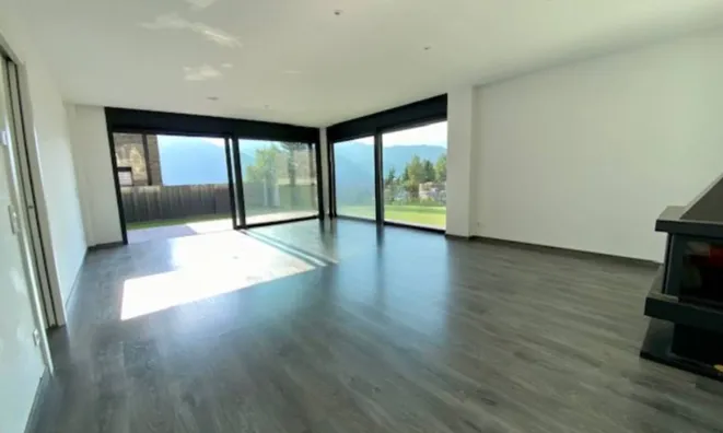 Недвижимость Duplex for sale in Escàs: 2