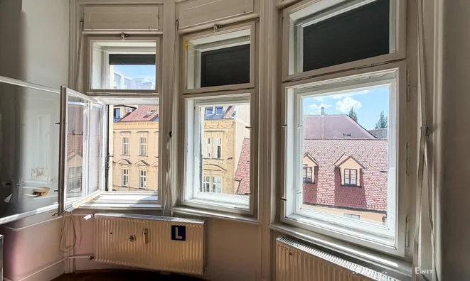 Недвижимость Apartment in the center of Ljubljana: 17