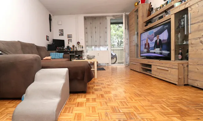 Недвижимость 2-room apartment New Ljubljana: 2