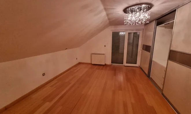 Недвижимость Apartment in Novye Yarshi: 10