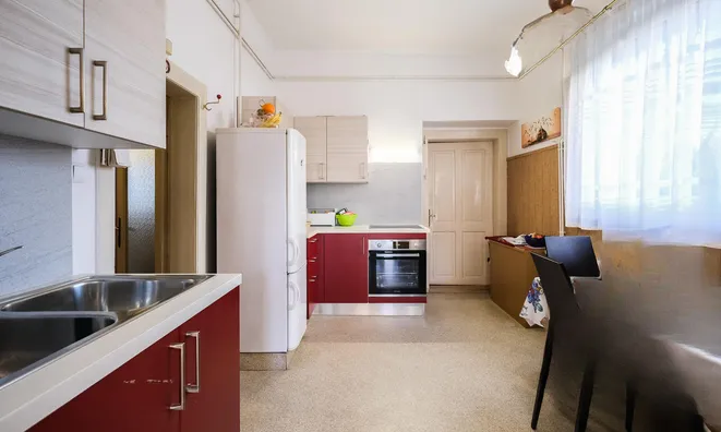 Недвижимость Three-room apartment in New Trnovo: 1