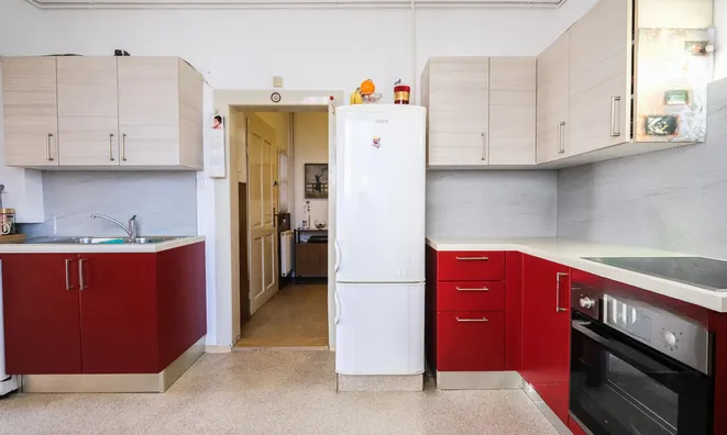 Недвижимость Three-room apartment in New Trnovo: 2
