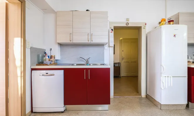 Недвижимость Three-room apartment in New Trnovo: 4