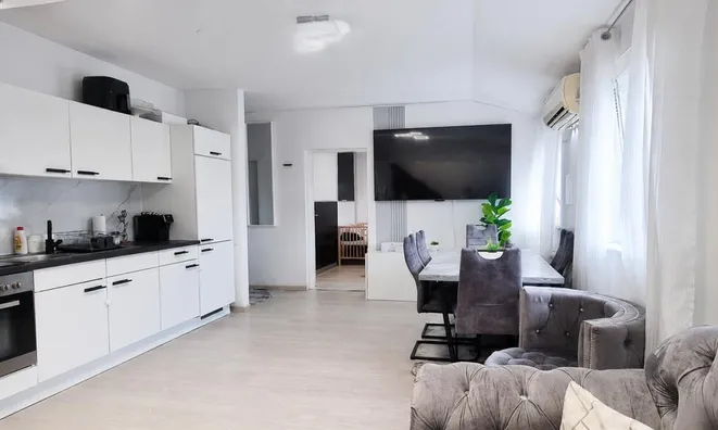 Недвижимость Apartment 2.5 rooms New Moshe: 4