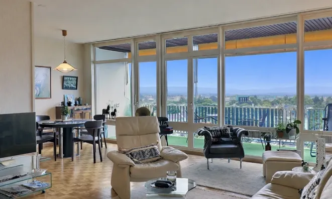 Недвижимость Apartment 3.5 rooms: 6