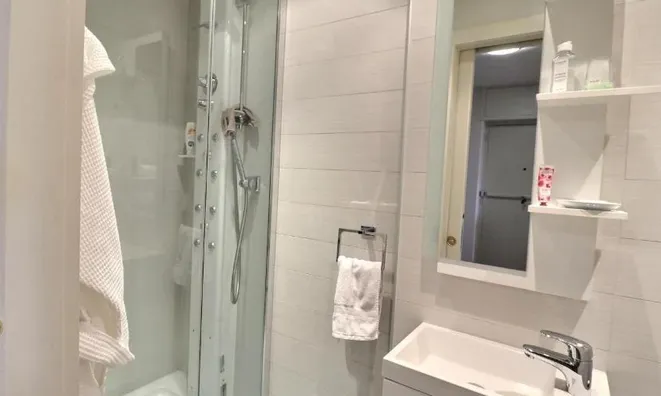 Недвижимость Apartment 3.5 rooms: 11