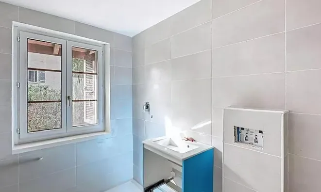 Недвижимость Single house 6 rooms: 10